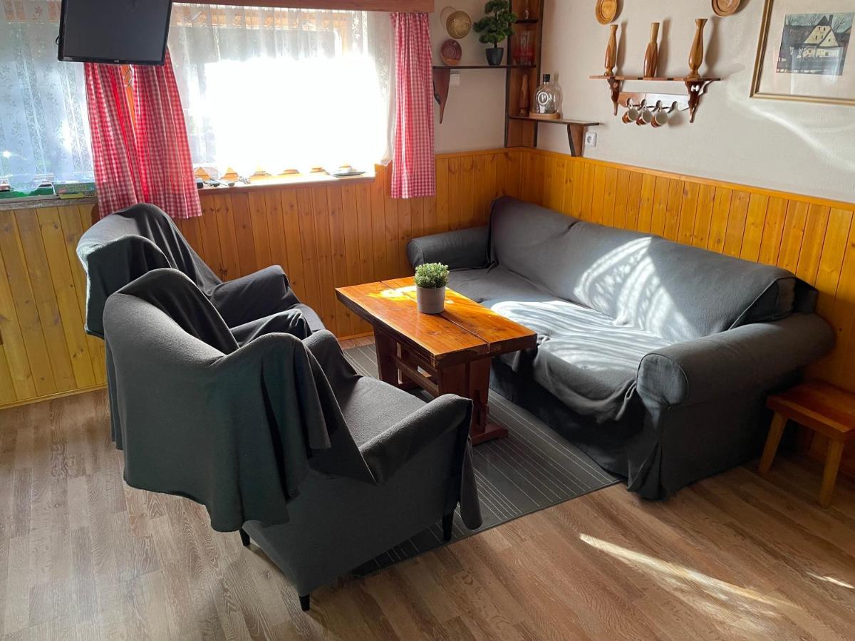 Chata Na Cihelne Нове Место на Мораве Екстериор снимка